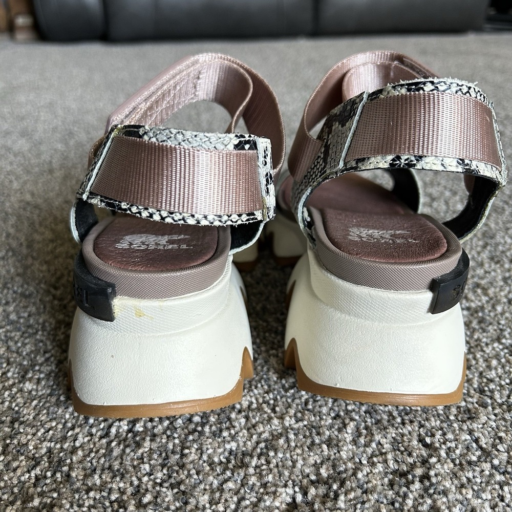 Sorel Kinetic™ Leather Sandal - Women's 7.5 - Mauve Vapor Snakeskin - Picture 6 of 11